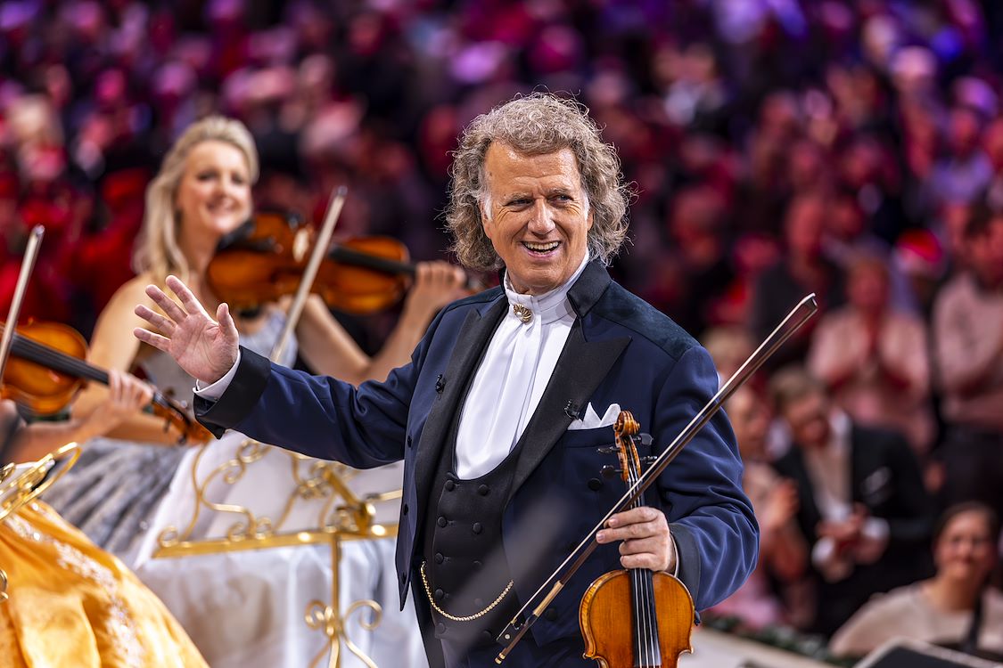 Andr Rieu S 2025 Christmas Concert Merry Christmas St 10 Jpg Sd Low Andre Rieu Productions Piece Of Magic Entertainment