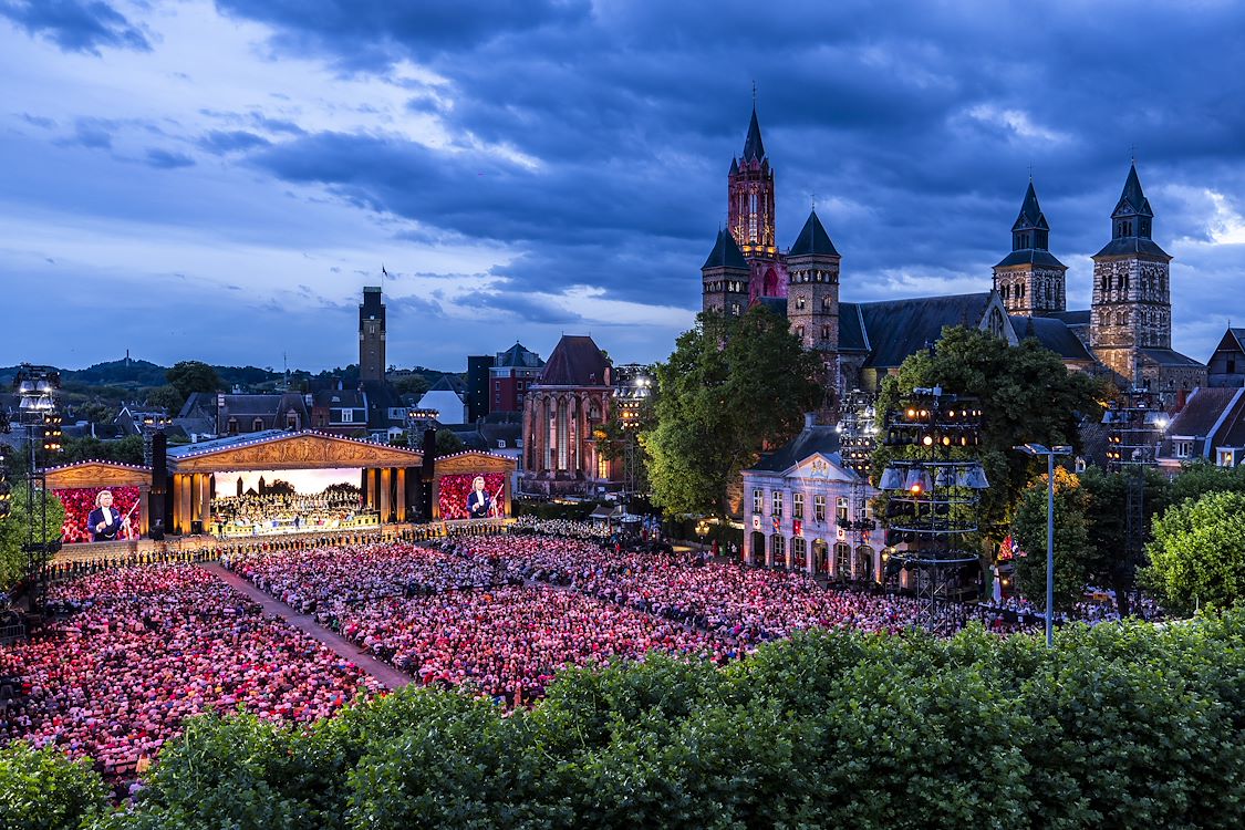 Andr Rieu S 2026 Summer Concert Viva Maastricht St 2 Jpg Sd Low Andr Rieu Productions Piece Of Magic Entertainment