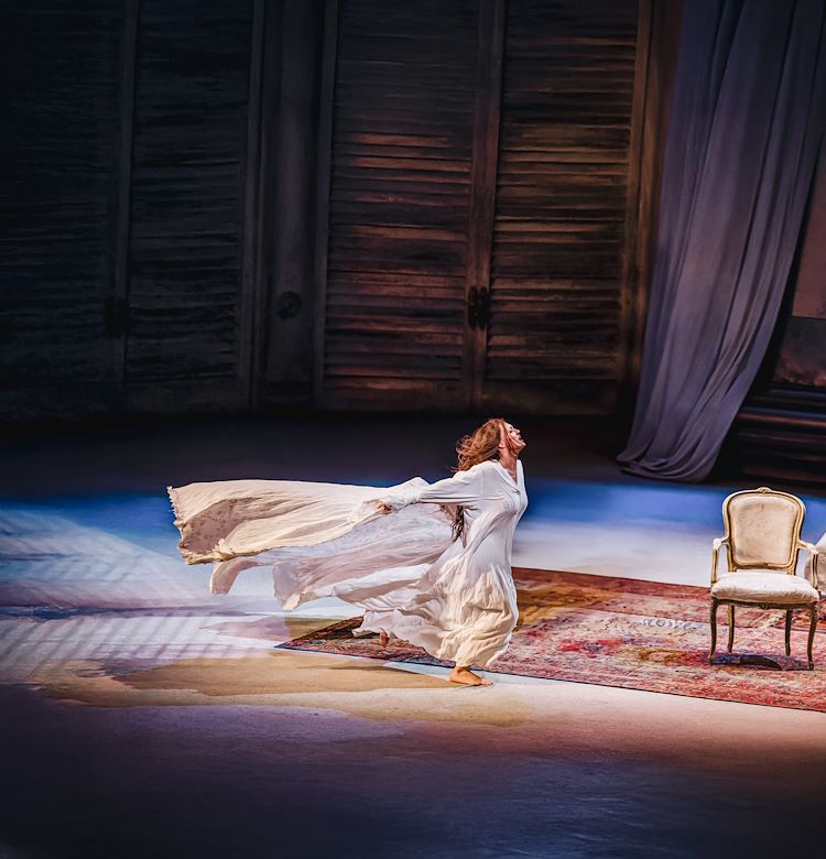 RBO 25 26 La Traviata St 3 Jpg Sd Low ROH PHOTO BY TRISTRAM KENTON