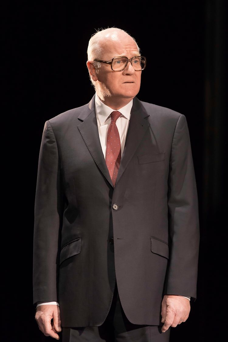 NT Live 2026 The Audience St 10 Jpg Sd Low Photo By Johan Persson