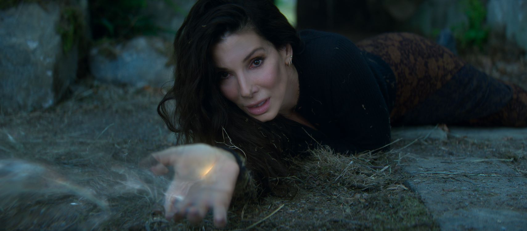 Practical Magic 2 St 8 Jpg Sd Low 2026 Warner Bros Ent All Rights Reserved Photo Credit Photo Courtesy Warner Bros Pictures