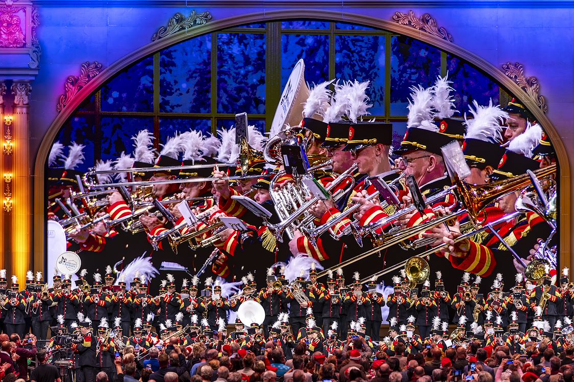 Andr Rieu S 2025 Christmas Concert Merry Christmas St 14 Jpg Sd Low Andre Rieu Productions Piece Of Magic Entertainment