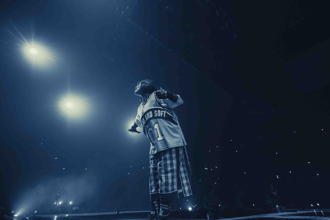 Billie Eilish Hit Me Hard And Soft The Tour St 2 Jpg Sd Low 2026 Paramount Pictures All Rights Reserved