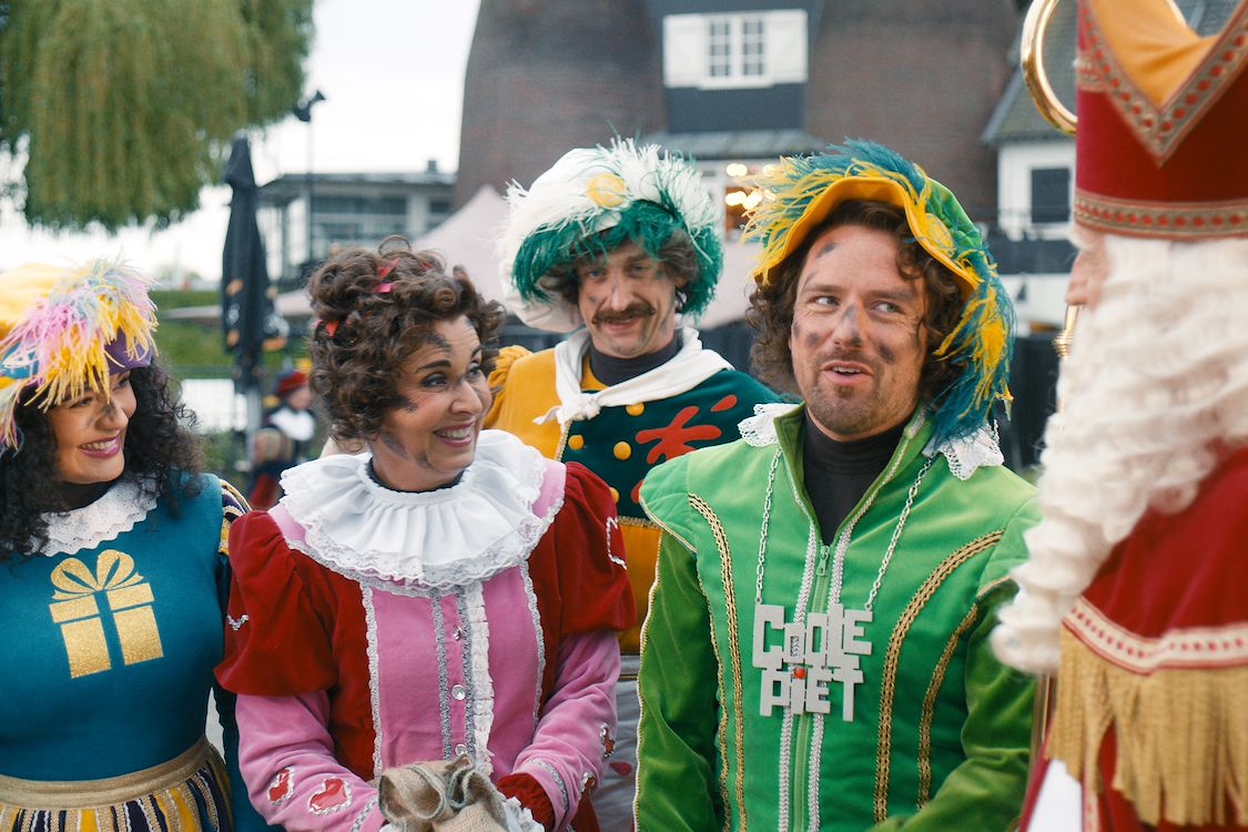 De Club Van Sinterklaas Film Paniek In Het Pietendorp St 7 Jpg Sd Low