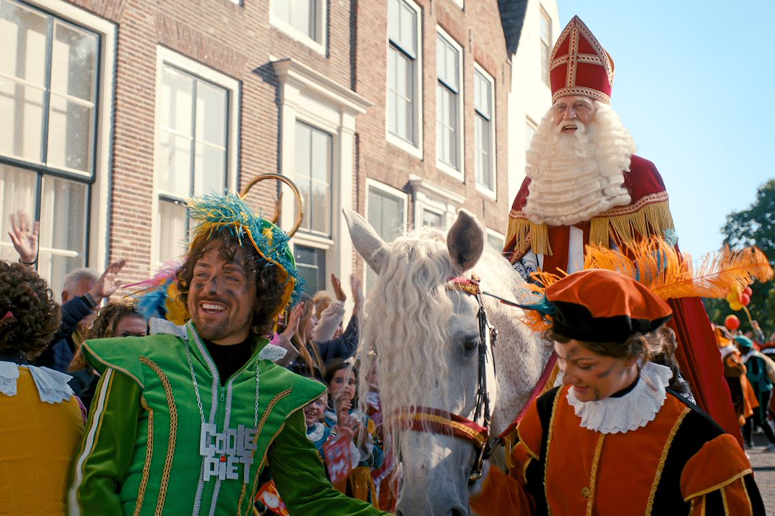 De Club Van Sinterklaas Film Een Dolle Beestenboel St 1 Jpg Sd Low