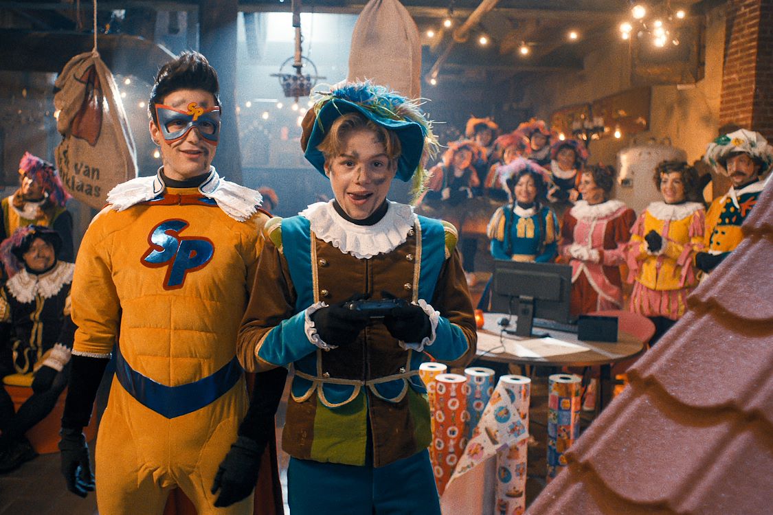 De Club Van Sinterklaas Film Een Dolle Beestenboel St 6 Jpg Sd Low